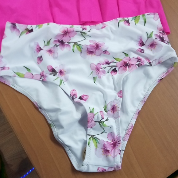 Beach Island bikini small - Picture 3 of 6